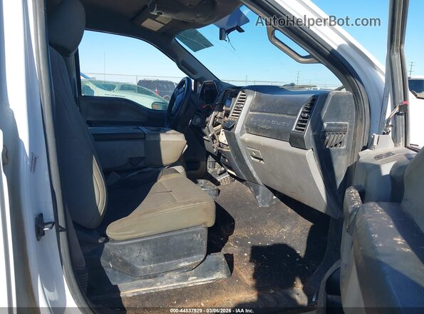 1FT7W2B64KED93128 2019 FORD F-250 White 