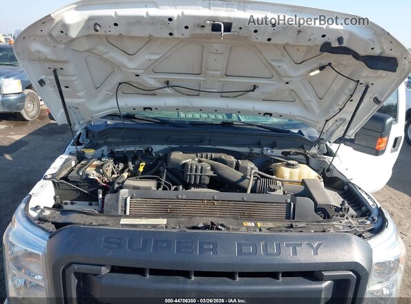 1FT7W2B67GEB84408 2016 FORD F-250 Белый Вид сзади