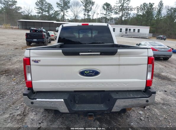 1FT7W2B68KEC74627 2019 FORD F-250 White 