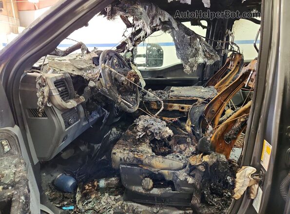 1FT7W2BA2TEC06040 2026 FORD F250 Burn Vista interior delantera