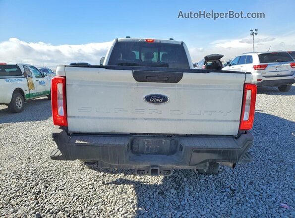 1FT7W2BA4SEC60583 2025 FORD F250 White Հետևի տեսք
