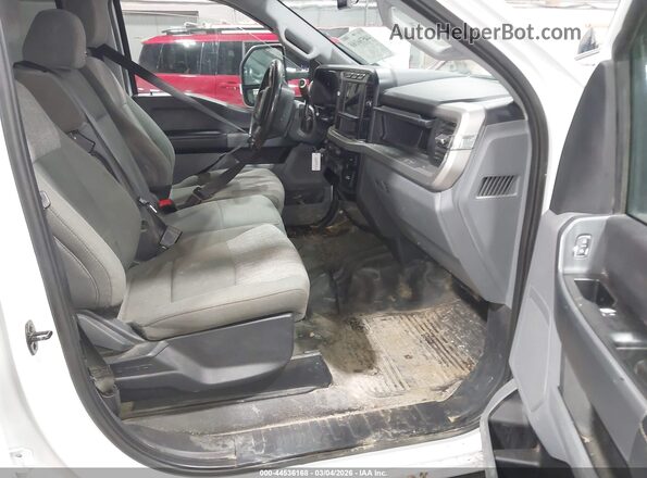 1FT7W2BN2PEE11429 2023 FORD F-250 White Vista interior delantera