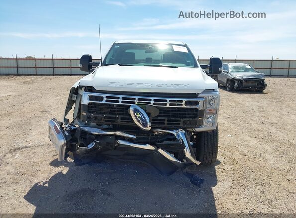1FT7W2BN3SED74027 2025 FORD F-250 White Սալոնի հետևի տեսք