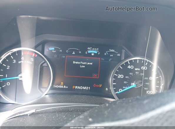 1FT7W2BT0HEE00932 2017 FORD F-250 White Widok tylnych siedzeń