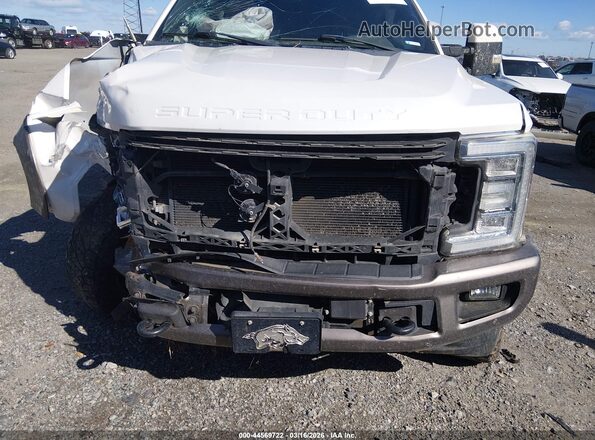 1FT7W2BT0JEB19333 2018 FORD F-250 White 