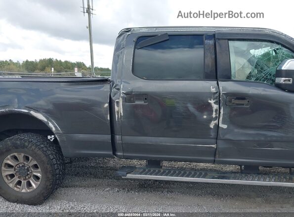 1FT7W2BT1HEE68947 2017 FORD F-250 Gray 