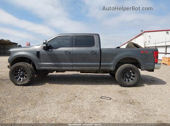 1FT7W2BT2HEF36902 2017 FORD F-250 Gray 