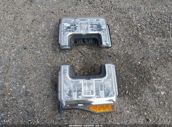 1FT7W2BT2HEF36902 2017 FORD F-250 Gray 
