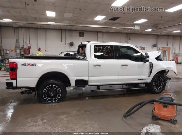 1FT7W2BT3REE58924 2024 FORD F-250 White Widok wnętrza 360 stopni