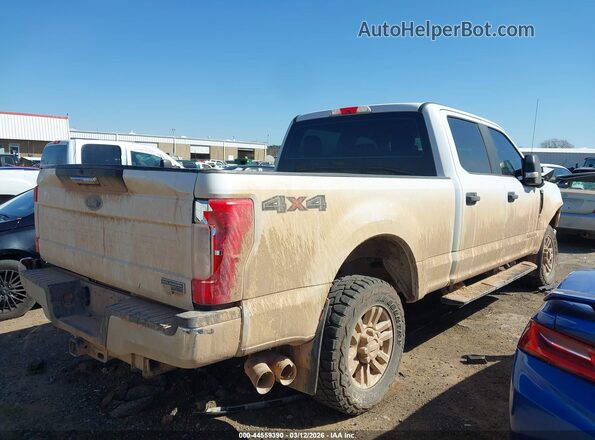1FT7W2BT4KED41603 2019 FORD F-250 White Rear interior view