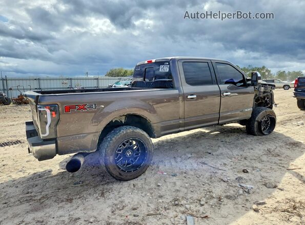 1FT7W2BT5HED77289 2017 FORD F250 Brown Trasero derecho