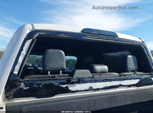 1FT7W2BT5JEC86609 2018 FORD F-250 White 
