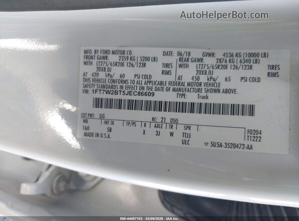 1FT7W2BT5JEC86609 2018 FORD F-250 White 