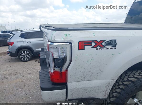 1FT7W2BT5KEF64667 2019 FORD F-250 White 