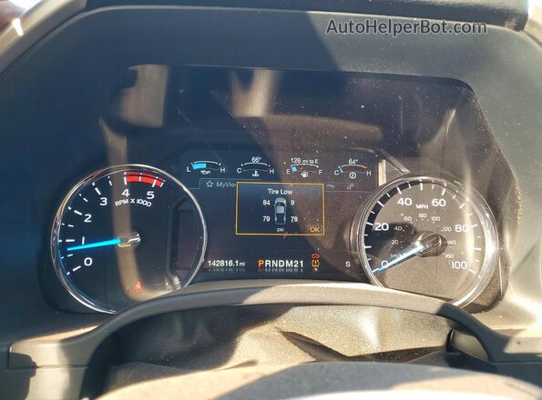 1FT7W2BT6HED08644 2017 FORD F250 Серебряный Вид щитка приборов