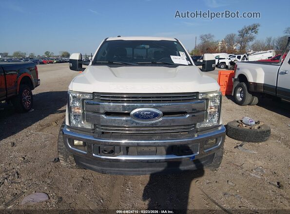 1FT7W2BT6HEE94654 2017 FORD F-250 White ხელსაწყოთა პანელის ხედი
