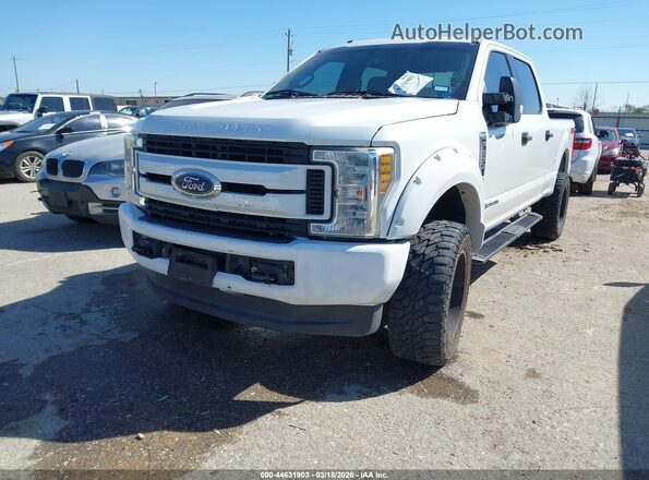 1FT7W2BT6JEB13147 2018 FORD F-250 White Przód lewy