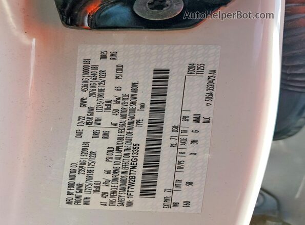 1FT7W2BT7NEG13355 2022 FORD F250 White Engine compartment view