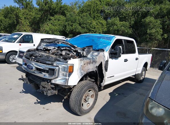 1FT7W2BT8MED04007 2021 FORD F-250 White Առջևի ձախ երեք քառորդ տեսարան