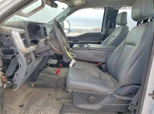 1FT7X2AA1PEC54018 2023 FORD F250 White Vista interior delantera