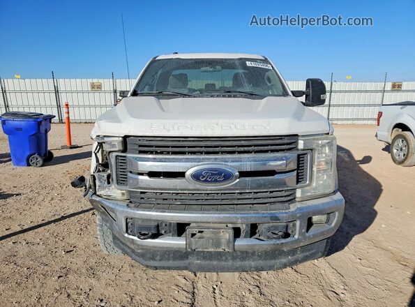 1FT7X2B66JED00069 2018 FORD F250 White წინა ხედი