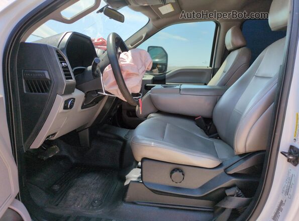 1FT8W3DT2MEC12298 2021 FORD F350 Белый Вид салона спереди
