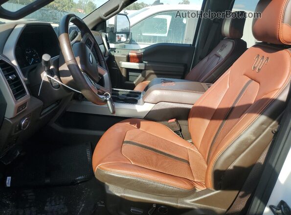 1FT8W3DT3NEF44655 2022 FORD F350 Белый Вид салона спереди