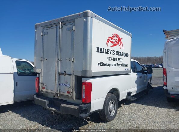 1FT8X2AA3PEC21171 2023 FORD F-250 White Հետևի աջ