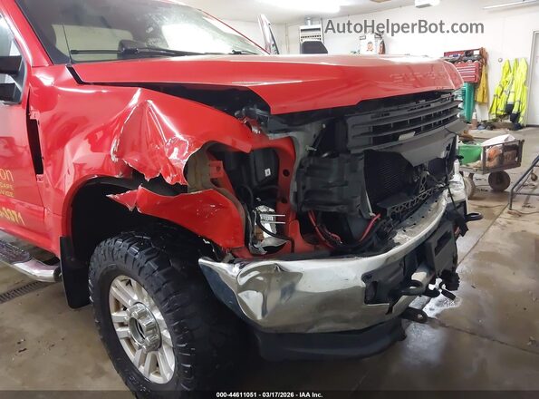 1FTBF2B67KEG68386 2019 FORD F-250 Красный Вид спереди