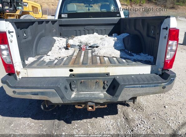 1FTBF2BT3LED77908 2020 FORD F-250 White Widok naklejki z numerem VIN