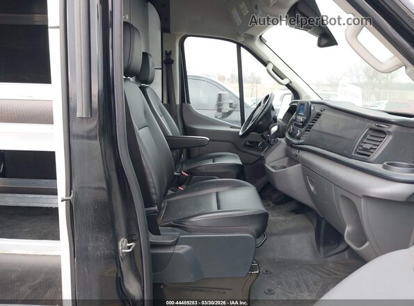 1FTBR2XG4PKA29299 2023 FORD TRANSIT-250 Black წინა სალონის ხედი