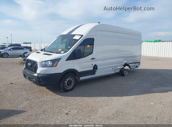 1FTBW3XG0PKB00884 2023 FORD TRANSIT-350 White Vista interior de 360 grados