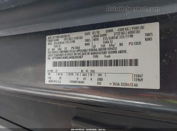 1FTBW3XM3JKB28367 2018 FORD TRANSIT-350 Gray Engine compartment view