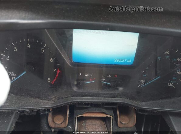 1FTBW3XM3JKB28367 2018 FORD TRANSIT-350 Gray Rear seats view