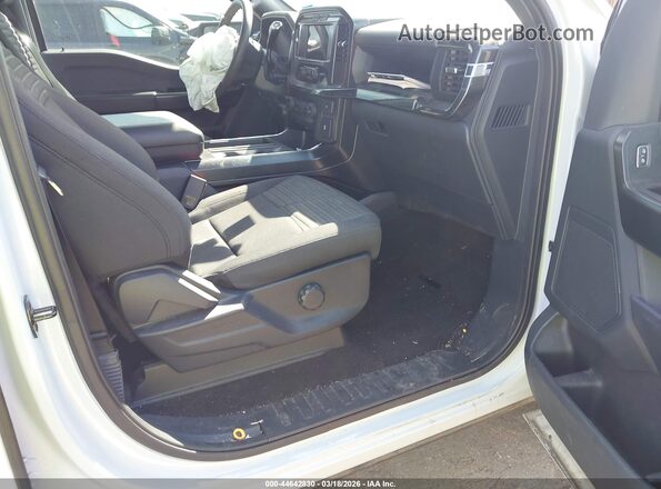 1FTEW1CP9NKD37426 2022 FORD F150 White Front interior view