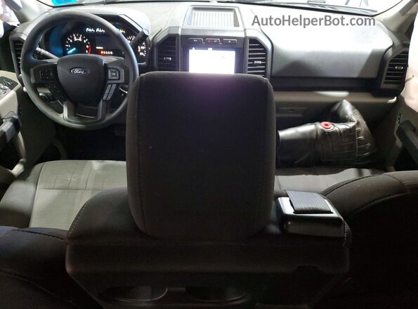 1FTEW1E59KFD15880 2019 FORD F150 White 
