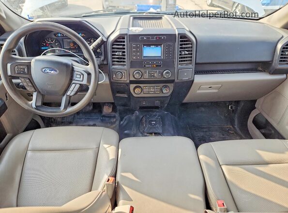 1FTEW1EB1LKD36723 2020 FORD F150 White Вид панелі приладів
