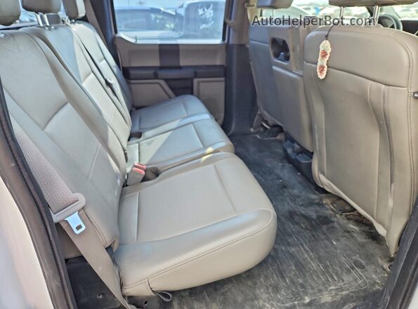 1FTEW1EB1LKD36723 2020 FORD F150 White Вид задніх сидінь