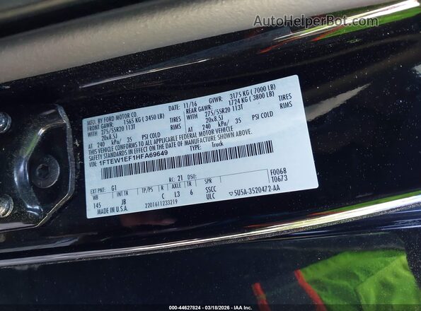 1FTEW1EF1HFA69649 2017 FORD F150 Black Vista del compartimento del motor