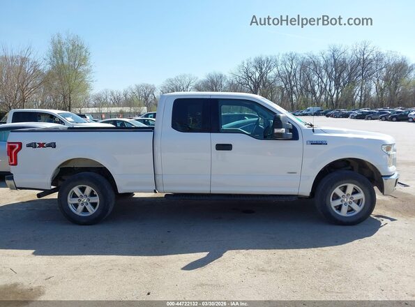 1FTEX1EP5GKD60716 2016 FORD F150 White Սալոնի հետևի տեսք