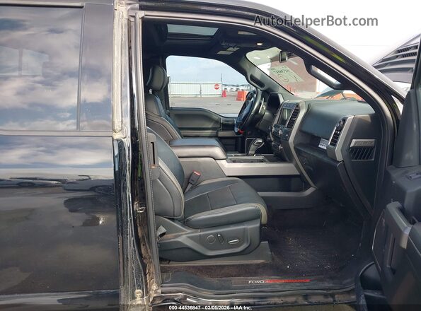 1FTEX1RG7HFA94605 2017 FORD F150 Black Вид салону спереду