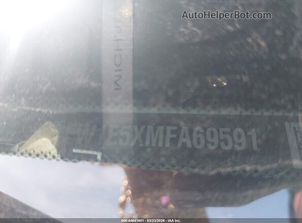 1FTFW1E5XMFA69591 2021 FORD F150 White Engine compartment view