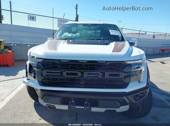 1FTFW1RG6SFC37574 2025 FORD F150 White 
