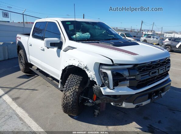 1FTFW1RG6SFC37574 2025 FORD F150 White 