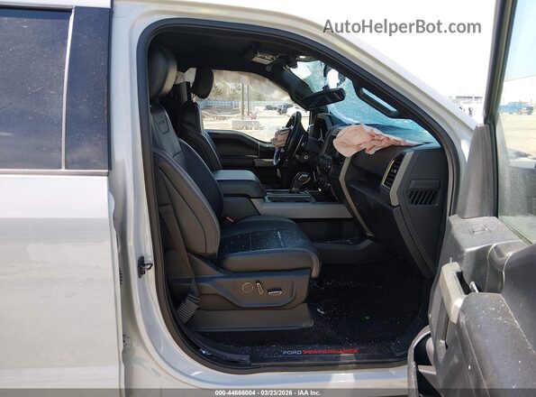 1FTFW1RG8HFB29465 2017 FORD F150 White Front interior view