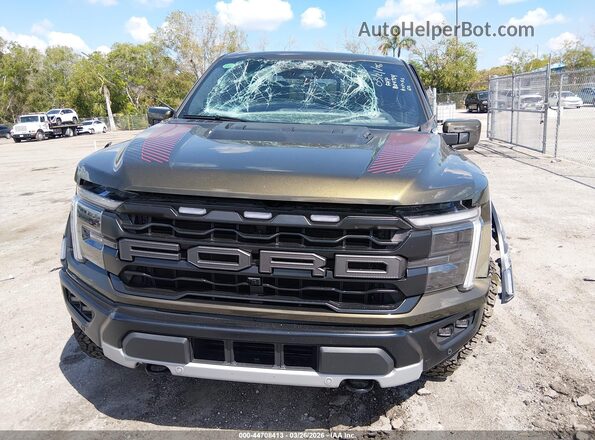 1FTFW1RG8SFB84764 2025 FORD F150 Gold ხელსაწყოთა პანელის ხედი