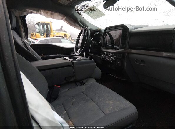 1FTFW3L58SKD40067 2025 FORD F150 Gray Widok wnętrza z przodu
