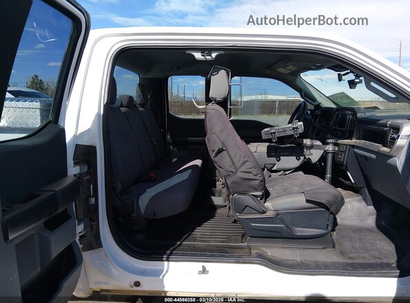 1FTFX1E55MFA73240 2021 FORD F150 White Vista de la etiqueta del VIN