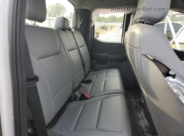 1FTFX1E89PKD58562 2023 FORD F150 Белый Вид задних сидений