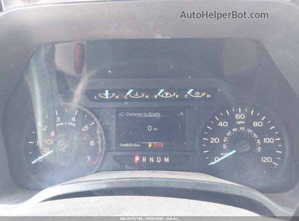 1FTFX1EGXJKC14114 2018 FORD F150 White Widok tylnych siedzeń